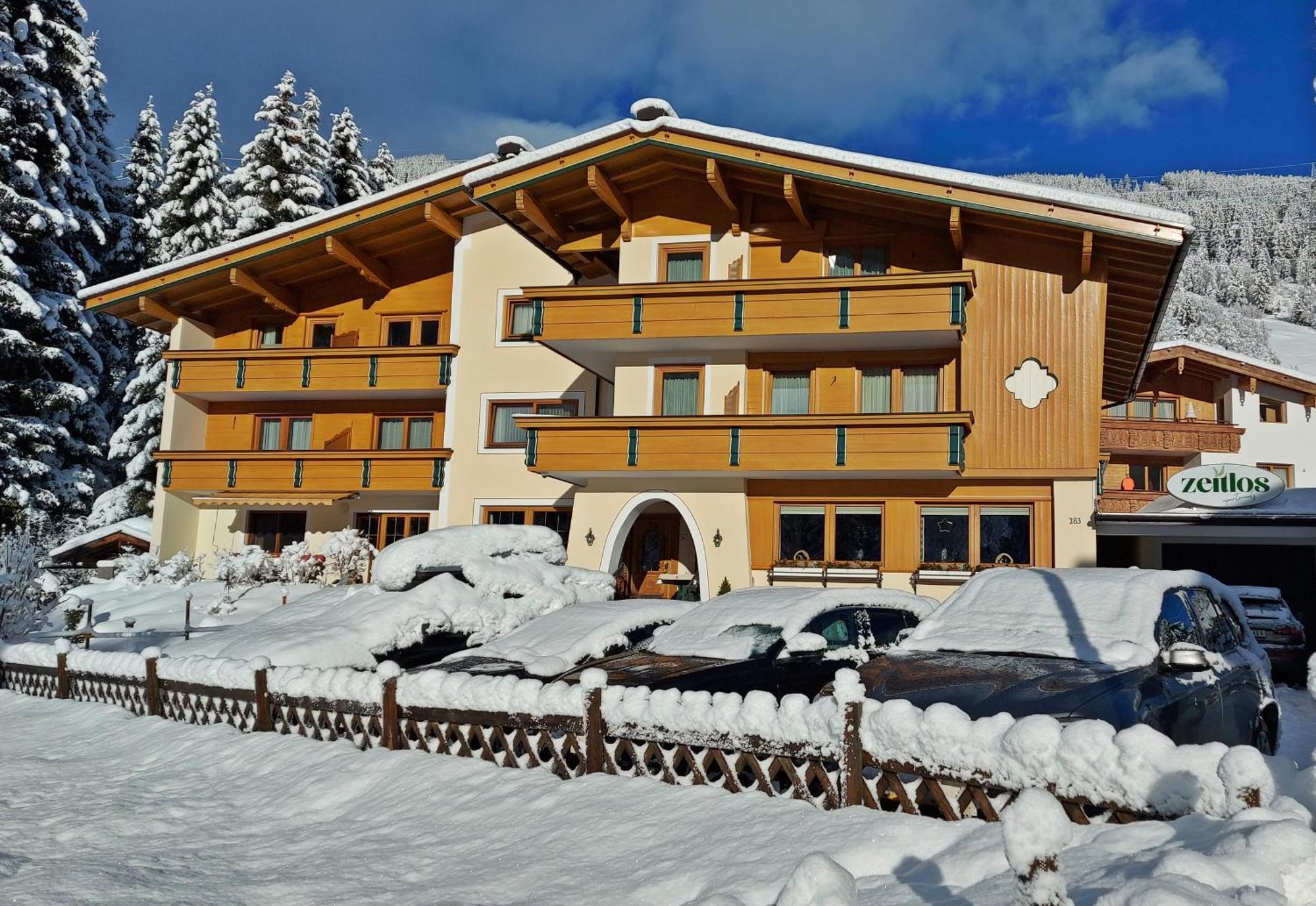 Zeitlos Apartments Gerlos Exteriör bild