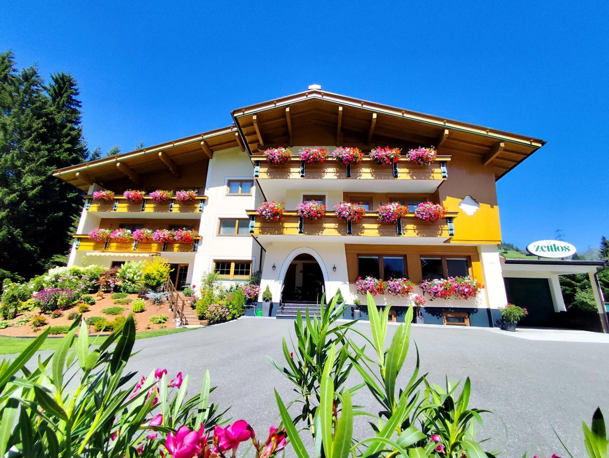 Zeitlos Apartments Gerlos Exteriör bild